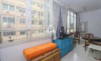 Imagem 4: Apartamento à venda, 2 salas, varanda interna, 4 quartos, dependências completas, 195m², C