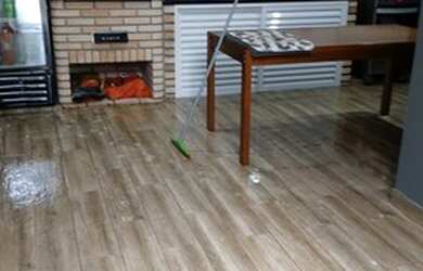 Imagem 2: ACEITA TROCA PERMUTA!! Casa de 3 dormitórios sendo 1 suíte, 2 banheiros, 2 vagas, com 180m