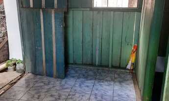 Imagem: Aluga-se uma casa de madeira não paga luz