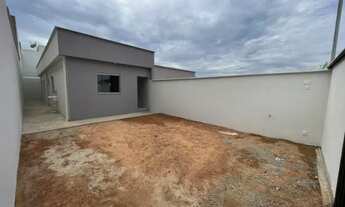 Imagem: Casa com 03 quartos a Venda