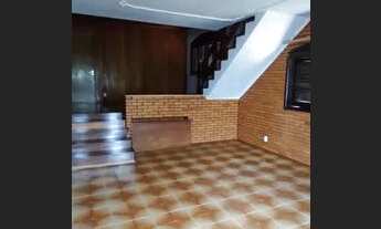 Imagem 4: CAXIAS DO SUL - Casa Padrão - SAINT ETIENNE