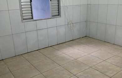 Imagem 6: Alugo casa independente no Jockey incluso água e luz