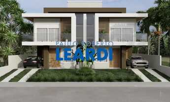 Imagem: SOBRADO - RIO TAVARES - SC