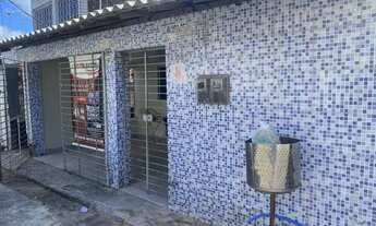 Imagem: Casa amarela / rua massaranduba