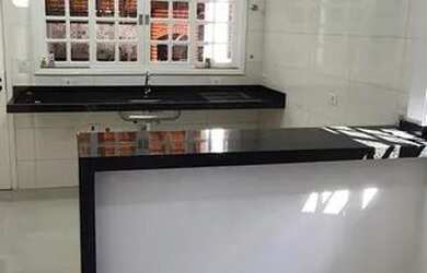 Imagem 6: Lindo Sobrado Reformado - Garagem para 8 carros