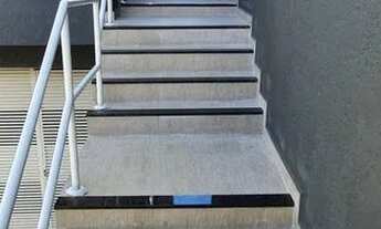 Imagem 3: Lindo Sobrado Reformado - Garagem para 8 carros