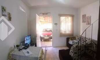 Imagem: PORTO ALEGRE - Casa Padrão - Hípica