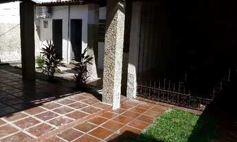 Imagem 2: Aluguel Casa 3/4 Santa Monica ampla Garagem para 10 carros