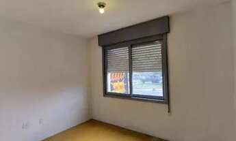 Imagem 5: PORTO ALEGRE - Apartamento Padrão - Partenon