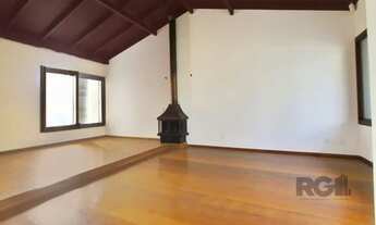 Imagem 5: Excelente casa de 324m² com 4 dormitórios e 2 vagas