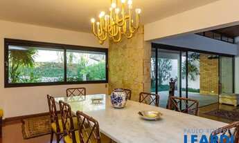 Imagem 4: CASA ASSOBRADADA - JARDIM GUEDALA - SP