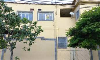 Imagem: Alugo Amplo apartamento esquina Rua Ururaí