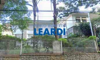 Imagem: SOBRADO - PERDIZES - SP