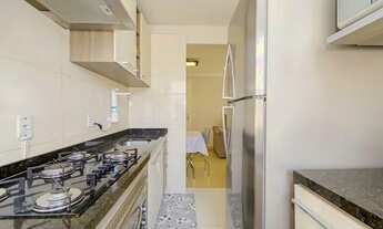 Imagem 2: Apolar vende Apartamento Semi Mobiliado em Curitiba-PR