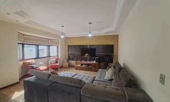 Imagem 4: Casa de condomínio para aluguel com 217 metros quadrados com 4 quartos