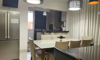 Imagem 6: Casa de condomínio sobrado para venda tem 229 metros quadrados com 3 quartos