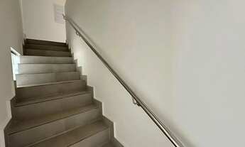 Imagem 3: Sobrado para venda tem 181 metros quadrados com 4 quartos