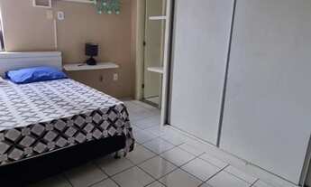 Imagem 3: Aluguel mobiliado em Boa Viagem com 3 suítes, dependência, 2 vagas perto do Ponteio