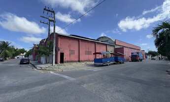 Imagem 5: Ponto comercial amplo com 3 frentes e 35 vagas rotativas na Rua Tenente Eliezer Costa