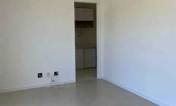 Imagem 3: Imóvel para aluguel tem 48 metros quadrados com 2 quartos em Encantado - Rio de Janeiro