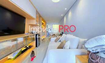 Imagem 2: Apartamento de 65m² totalmente reformado, com 2 suítes e uma vaga