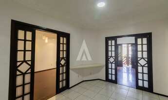 Imagem 6: Casa Comercial à venda no bairro Guanabara em Joinville, por R$ 2.150.000.00