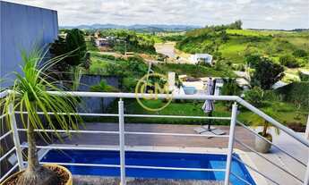 Imagem 4: Sobrado Alto Padrão em Condomínio Vista Privilegiada para Lago e Montanhas