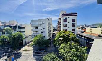 Imagem 6: Apartamento Reformado com Sacada e Churrasqueira Uma Joia no Jardim Botânico