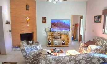 Imagem: Casa com 03 dormitórios à venda no bairro