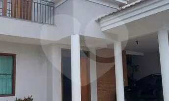 Imagem: Sobrado à venda com 3 quartos, sendo 1