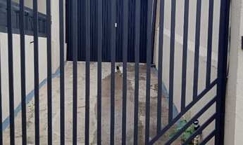 Imagem: Alugo dependência, fundos a 70 metros