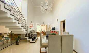 Imagem 3: Casa com 237m² de área construída, Piscina e Espaço Gourmet à Venda no Village Damha Miras