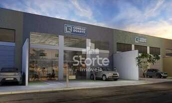 Imagem 2: Galpão para alugar, 360 m² por R$ 10.000,00/mês - Santa Mônica - Uberlândia/MG