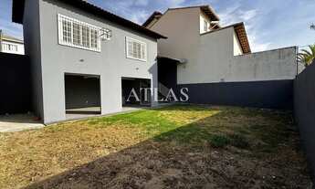 Imagem 2: Casa à venda, Jardim Amália, Volta Redonda, RJ