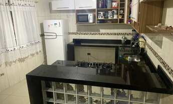 Imagem 4: Casa de Aluguel Salão,Cozinha,Varanda 3 Quartos, 3 banheiro,1C/Suit Área, Terraço, Garagem