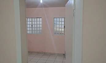 Imagem: Casa de fundo