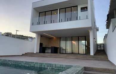 Imagem 7: Imóvel para venda possui 220 metros quadrados com 3 quartos