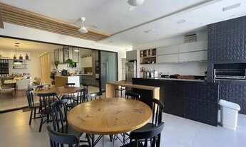 Imagem 5: Casa Térrea de Alto Padrão Mobiliada 5 Suítes, Lazer Completo e Porteira Fechada!