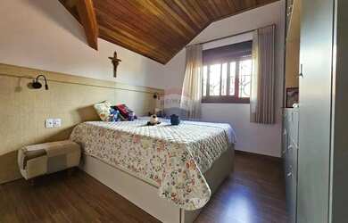 Imagem 2: Casa Moderna na Vila Suíça, Canela - 3 Suítes