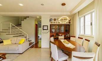 Imagem: Venda Casa 4 Dormitórios - 243 m² Vila