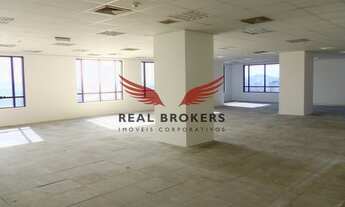 Imagem 2: Sala comercial para locação em Alphaville - próximo à Rodovia e ao Shopping