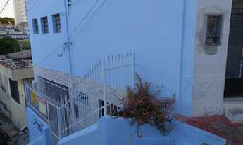 Imagem 2: Casa para venda tem 108 metros quadrados com 2 quartos no Centro