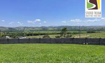 Imagem 2: Terreno em declive de 515 metros quadrados à venda