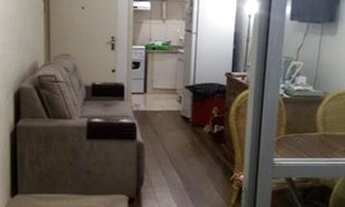 Imagem 2: TIPO CASA - Apartamento JK térreo, de fundos, orientação solar leste, silencioso, em bom e