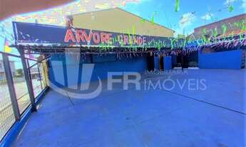 Imagem: Ótimo terreno comercial com salão - locação