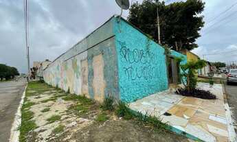 Imagem 2: Vendo lote de esquina com barraco de 1 Quarto com suite..