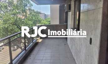 Imagem 2: Apartamento para venda possui 120 metros quadrados com 3 quartos em Tijuca - Rio de Janeir