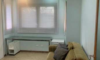 Imagem 4: Casa no Residencial Suzano. Móveis planejados, piscina e churrasqueira