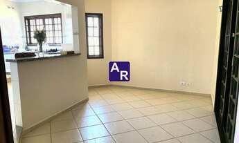 Imagem 3: Casa praticamente térrea, nova e de esquina com churrasqueira com 3 dormitórios 1 suíte e