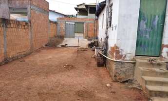 Imagem 2: Vendo lote com barracão